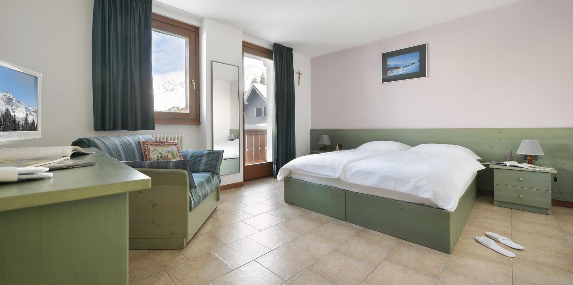 Hotel Tambo Campodolcino Bagian luar foto